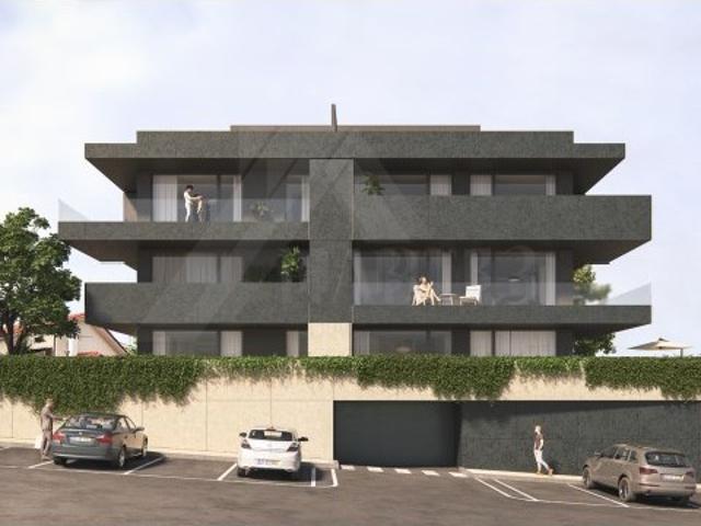 Apartamento T3 Duplex Varanda com 35 mts2
