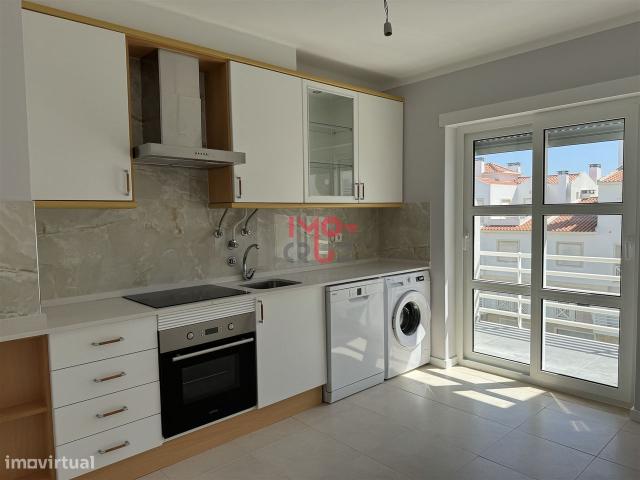 Apartamento T3 DUPLEX Venda em Ferrel,Peniche