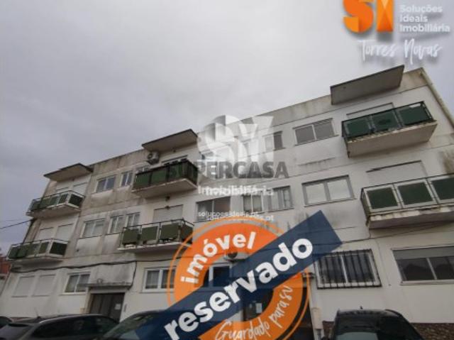 Apartamento T3 em Torres Novas Santa Maria, Salvador e Santiago