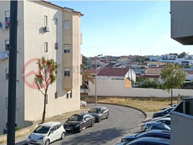 Apartamento T3 em Vale Flores, Feijó