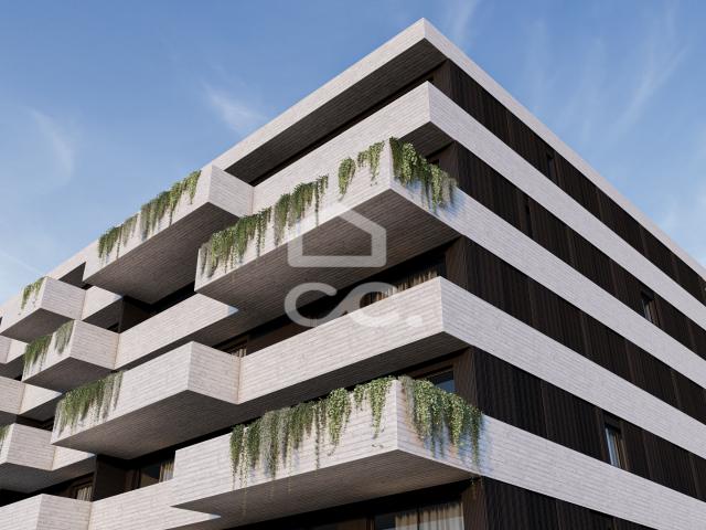 APARTAMENTO T3 EM VALONGO PORTO