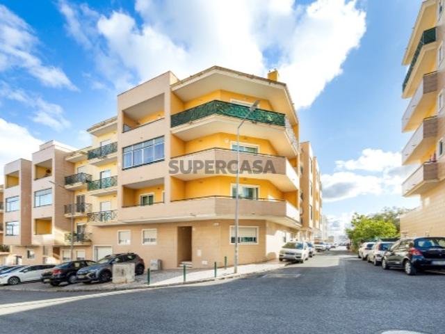 Apartamento T3 em Vialonga