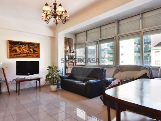 Apartamento T3 em Agualva e Mira Sintra