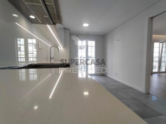 Apartamento T3 em Águas Livres