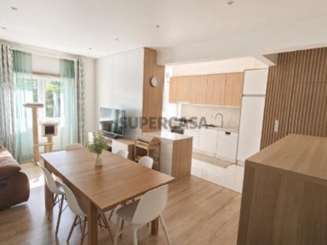 Apartamento T3 em Águas Livres