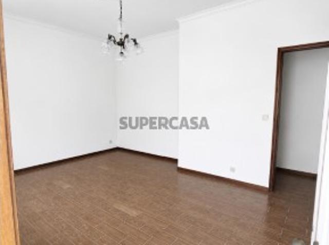 Apartamento T3 em Águas Santas