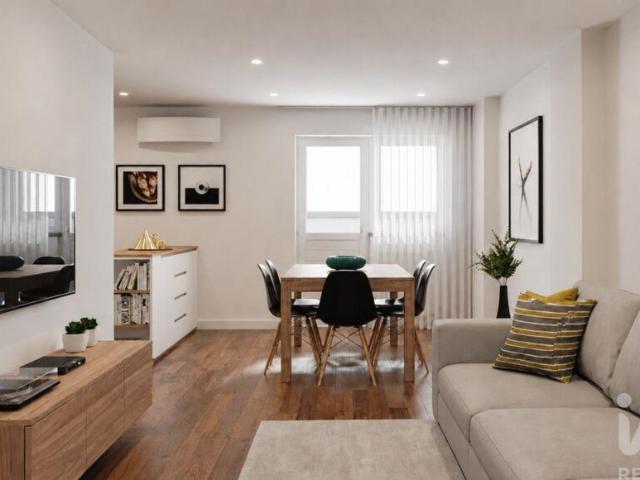 Apartamento T3 em Almada, Cova da Piedade, Pragal e Cacilhas de 99 m²