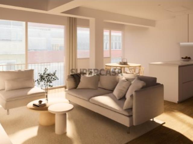 Apartamento T3 em Almada, Cova da Piedade, Pragal e Cacilhas