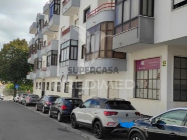 Apartamento T3 em Almada, Cova da Piedade, Pragal e Cacilhas