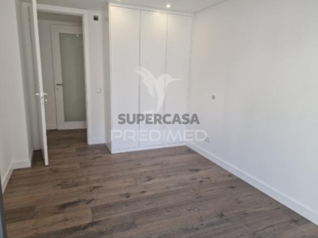 Apartamento T3 em Almada, Cova da Piedade, Pragal e Cacilhas