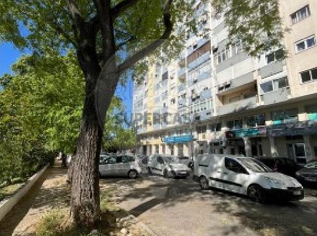 Apartamento T3 em Almada, Cova da Piedade, Pragal e Cacilhas