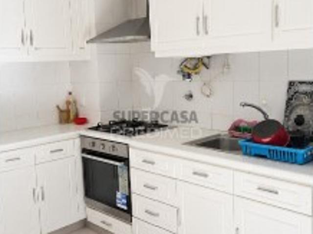 Apartamento T3 em Alcobaça e Vestiaria