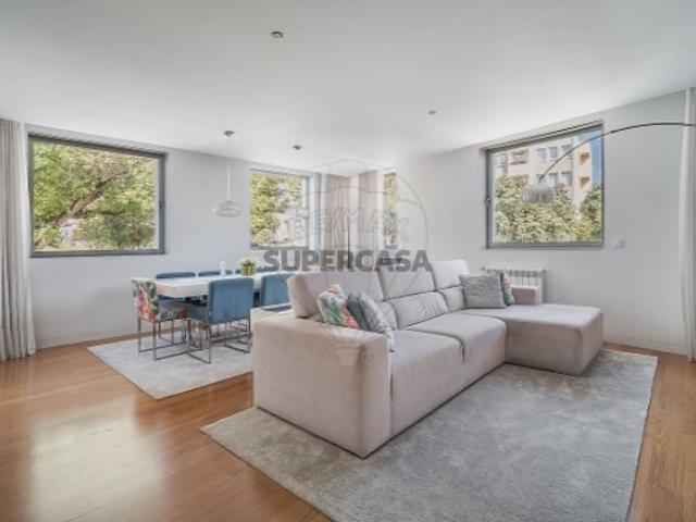 Apartamento T3 em Aldoar, Foz do Douro e Nevogilde