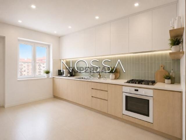 Apartamento T3 em Algueirão Mem Martins
