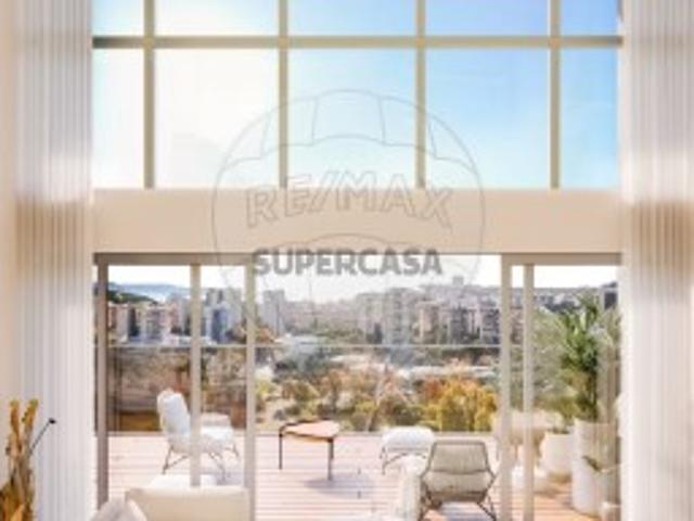 Apartamento T3 em Algés, Linda a Velha e Cruz Quebrada Dafundo