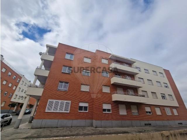 Apartamento T3 em Alhos Vedros