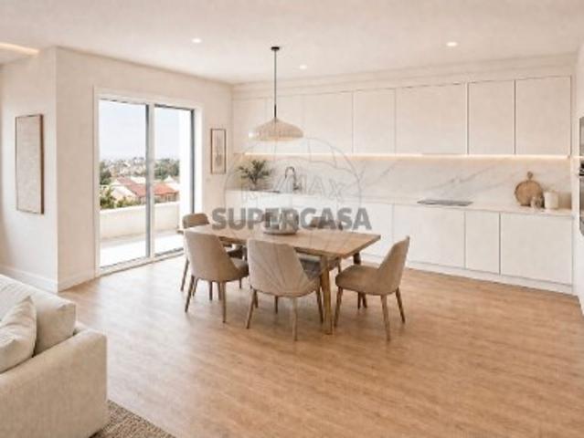 Apartamento T3 em Alverca do Ribatejo e Sobralinho
