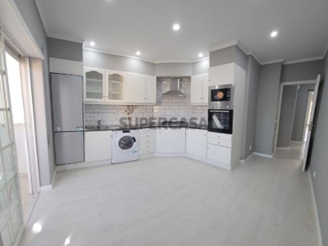 Apartamento T3 em Alvor