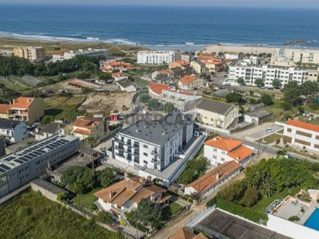 Apartamento T3 em Apúlia