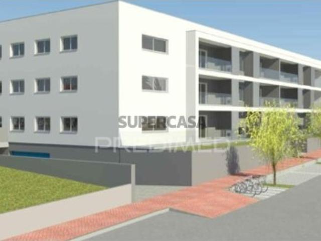 Apartamento T3 em Arnoso Santa Maria e Santa Eulália e Sezures
