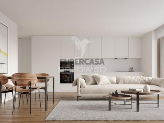 Apartamento T3 em Arcozelo