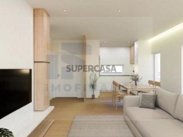 Apartamento T3 em Atouguia da Baleia