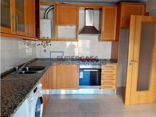 Apartamento T3 em Azambuja