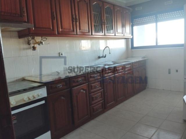 Apartamento T3 em Barreiro e Lavradio