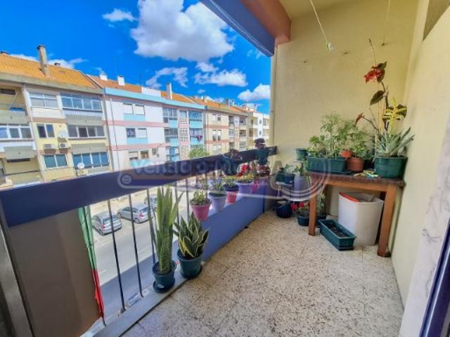 Apartamento T3 em Benavente B668