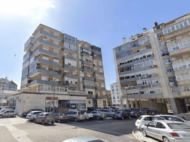Apartamento T3 em Benfica de 86 m² 86m² Lisboa