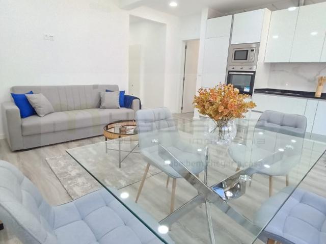 Apartamento T3 em Benfica em fase de remodelação total