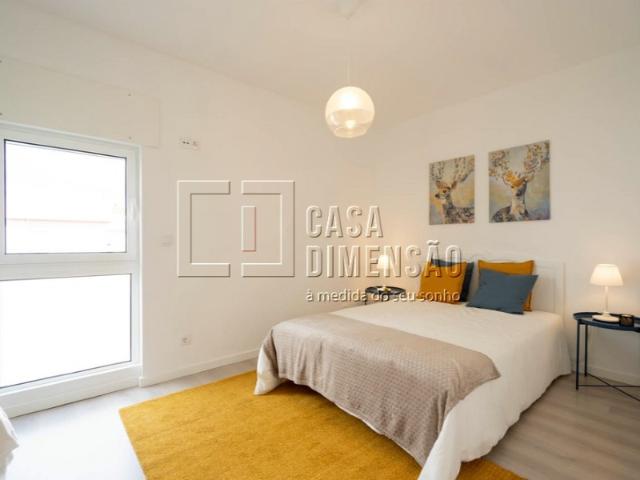 Apartamento T3 em Benfica, Totalmente Mobilado e Pronto a Habitar!
