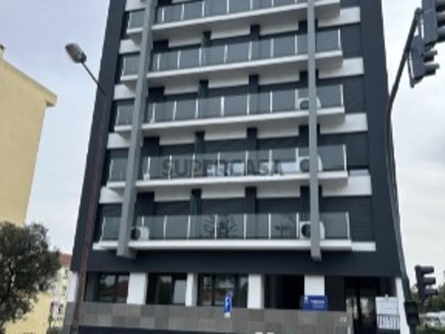 Apartamento T3 em Benfica