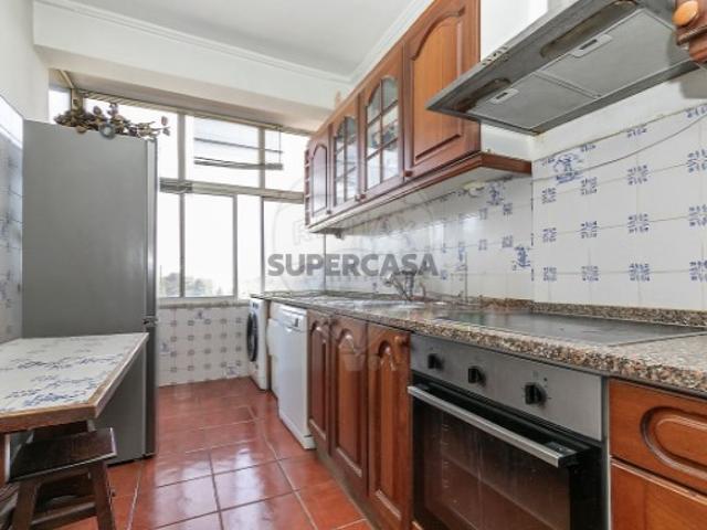 Apartamento T3 em Benfica