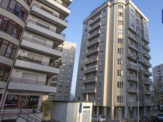 Apartamento T3 em Braga São Vicente com Garagem e Elevador