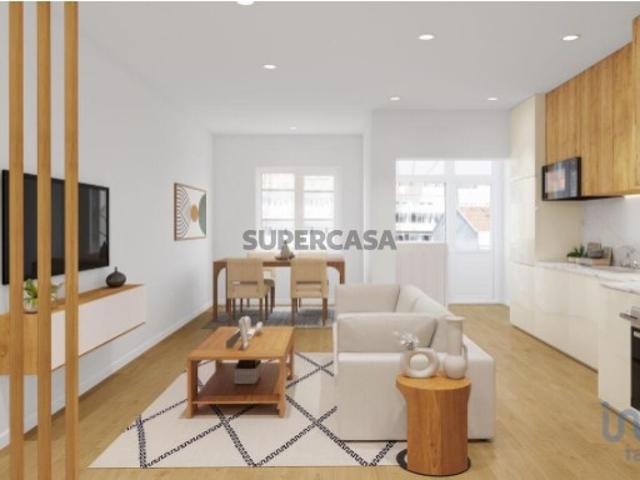 Apartamento T3 em Campo de Ourique de 93,00 m²