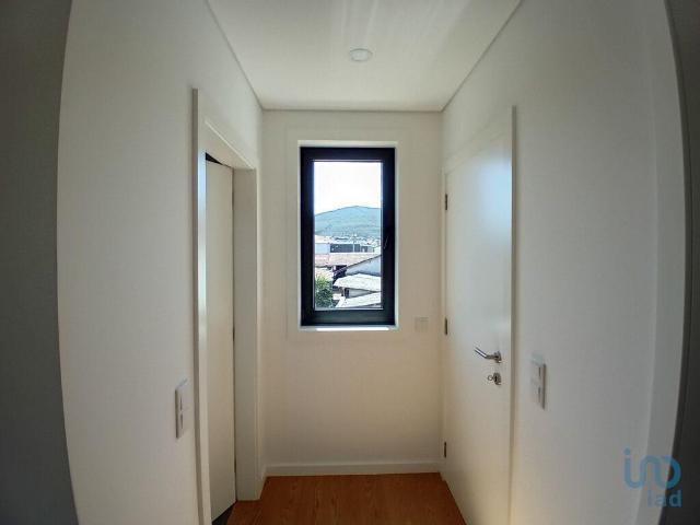 Apartamento T3 em Campo e Sobrado de 267,00 m² 267m² Campo