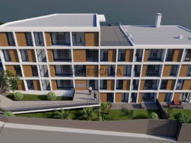 Apartamento T3 em Caniço