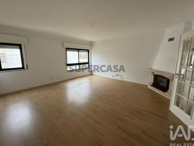 Apartamento T3 em Cacém e São Marcos de 115 m²