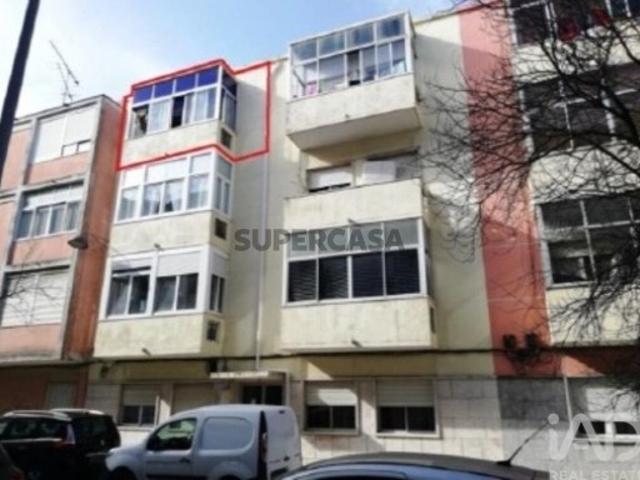 Apartamento T3 em Cacém e São Marcos de 64 m²