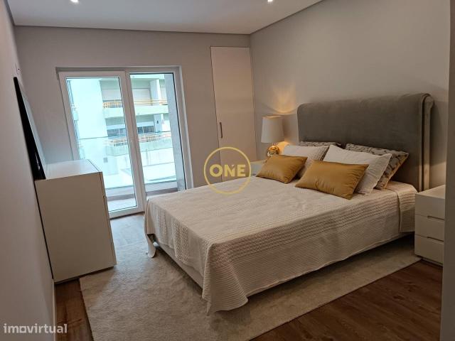 Apartamento T3 em Carcavelos, Cascais