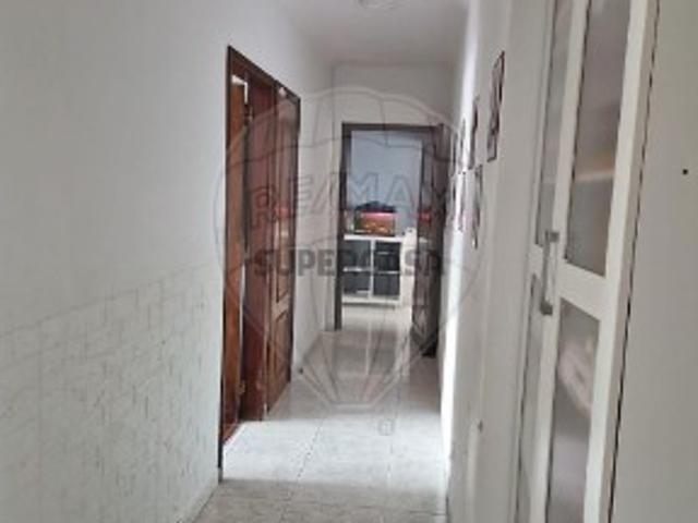 Apartamento T3 em Carregado e Cadafais