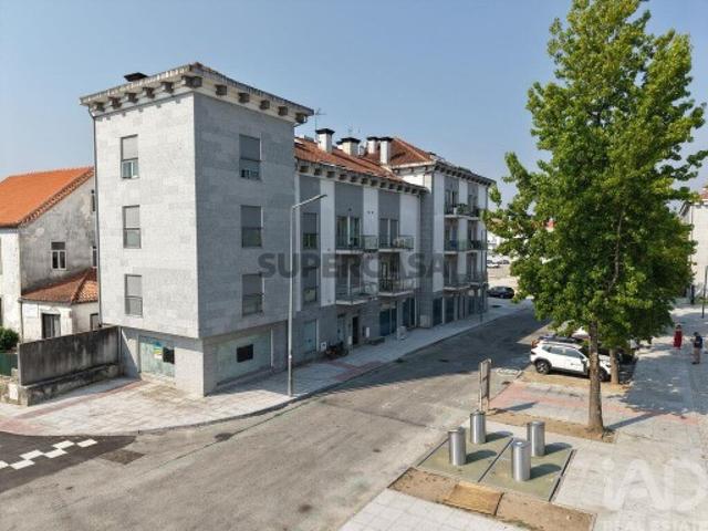 Apartamento T3 em Carregal do Sal