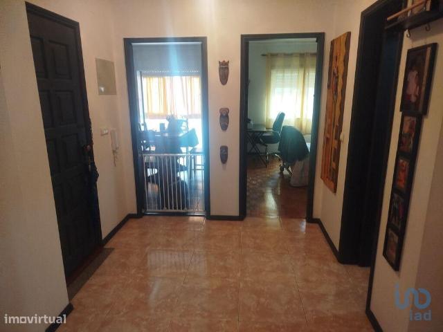 Apartamento T3 em Carregal do sal de 103,00 m2