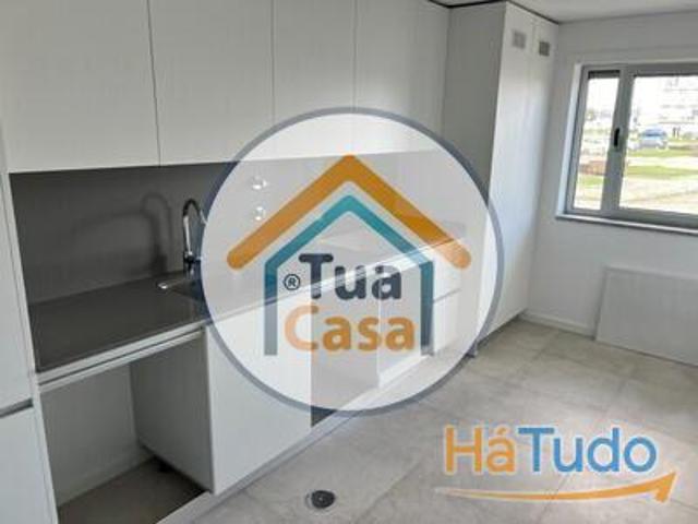 Apartamento T3 em Carregal do Sal ? Em Construção | 25053927613