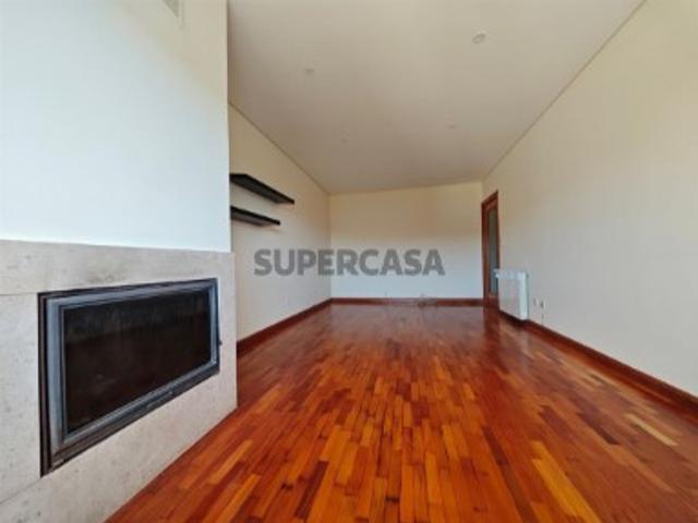 Apartamento T3 em Castêlo da Maia