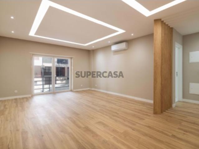 Apartamento T3 em Cascais e Estoril