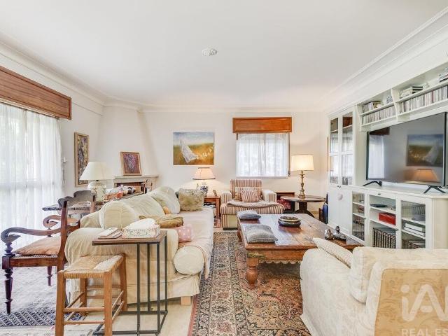 Apartamento T3 em Cascais e Estoril de 142,00 m²
