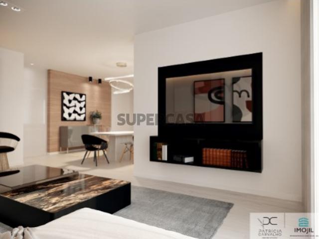 Apartamento T3 em Condomínio Fechado