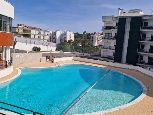 Apartamento T3 em Condomínio Privado